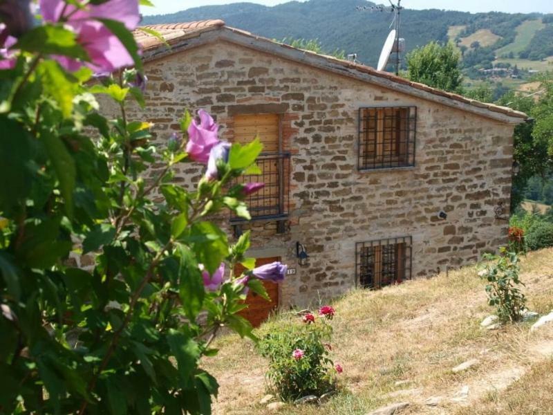 Grannoce Bed And Breakfast Губбио Экстерьер фото