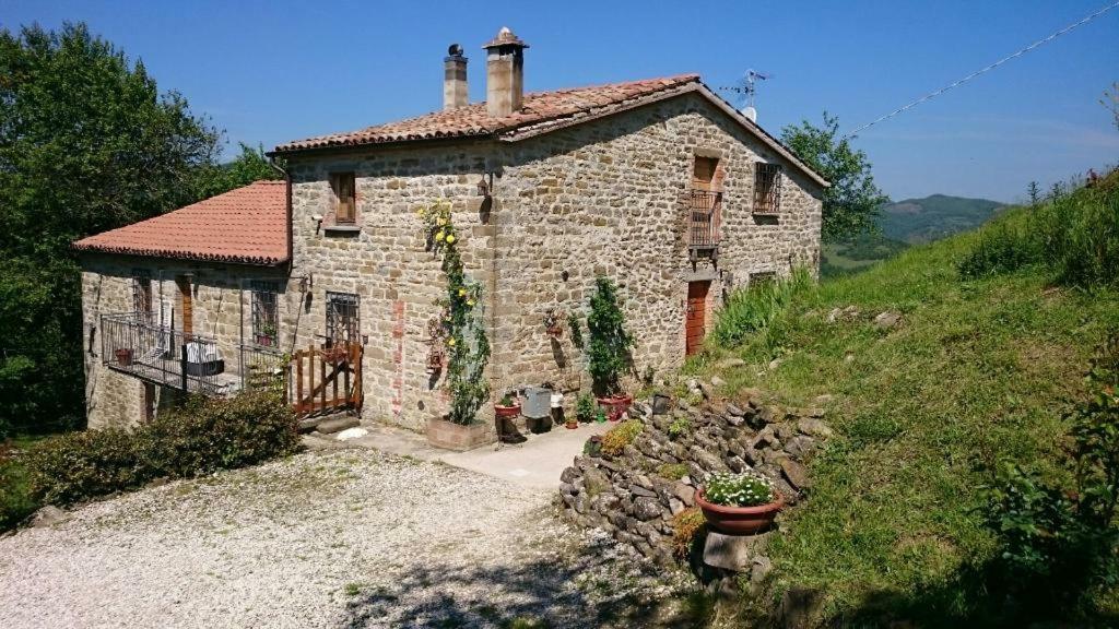 Grannoce Bed And Breakfast Губбио Экстерьер фото